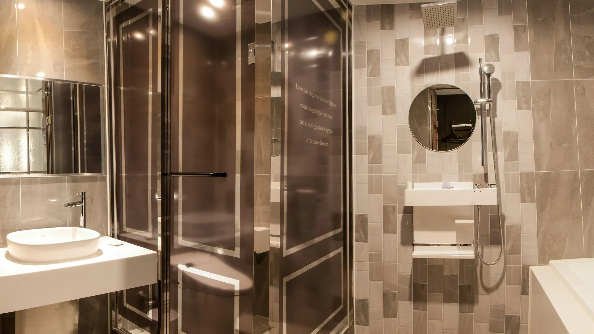 酒店 艾迪釜山站酒店