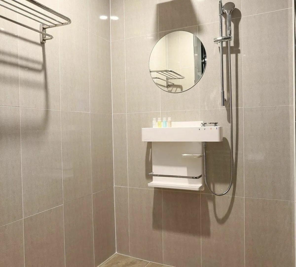 Le Idea Hotel Busan Station 2*,
